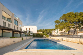 Apartment La Nau - Fantastic Apartment with hot tub and pool, just steps away from beach